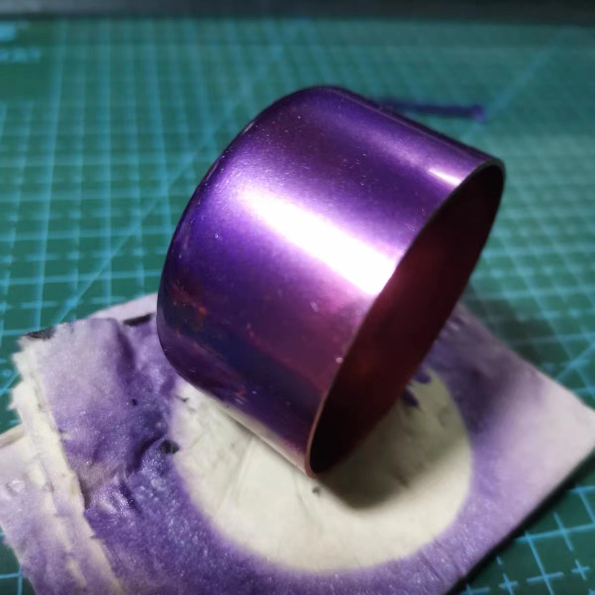 Metallic Spray Paint - Galvanotecnica Vernice Viola Pigmento Elettrolitico Modello