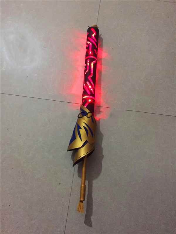 105CM Fate/stay Night Gilgames - Ea Cosplay Prop recensione e prezzo