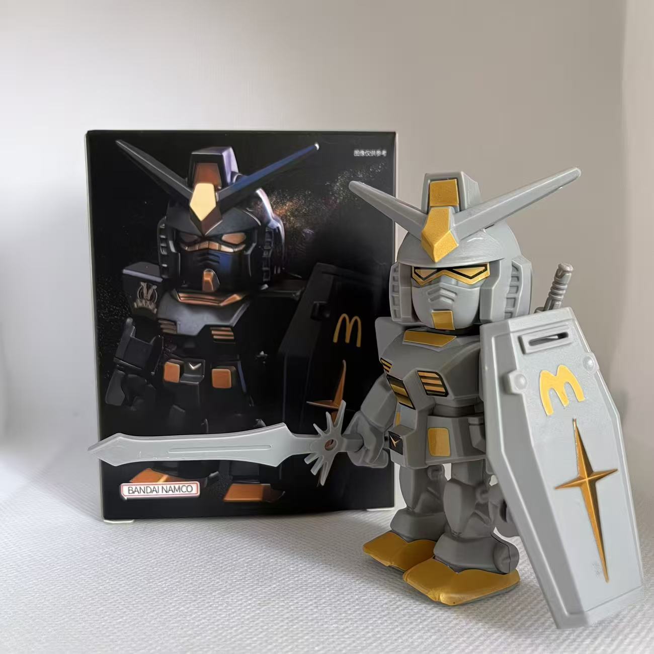 Figurina McDonald Gundam QMSV  - Bandai Gundam Hg recensione e prezzo